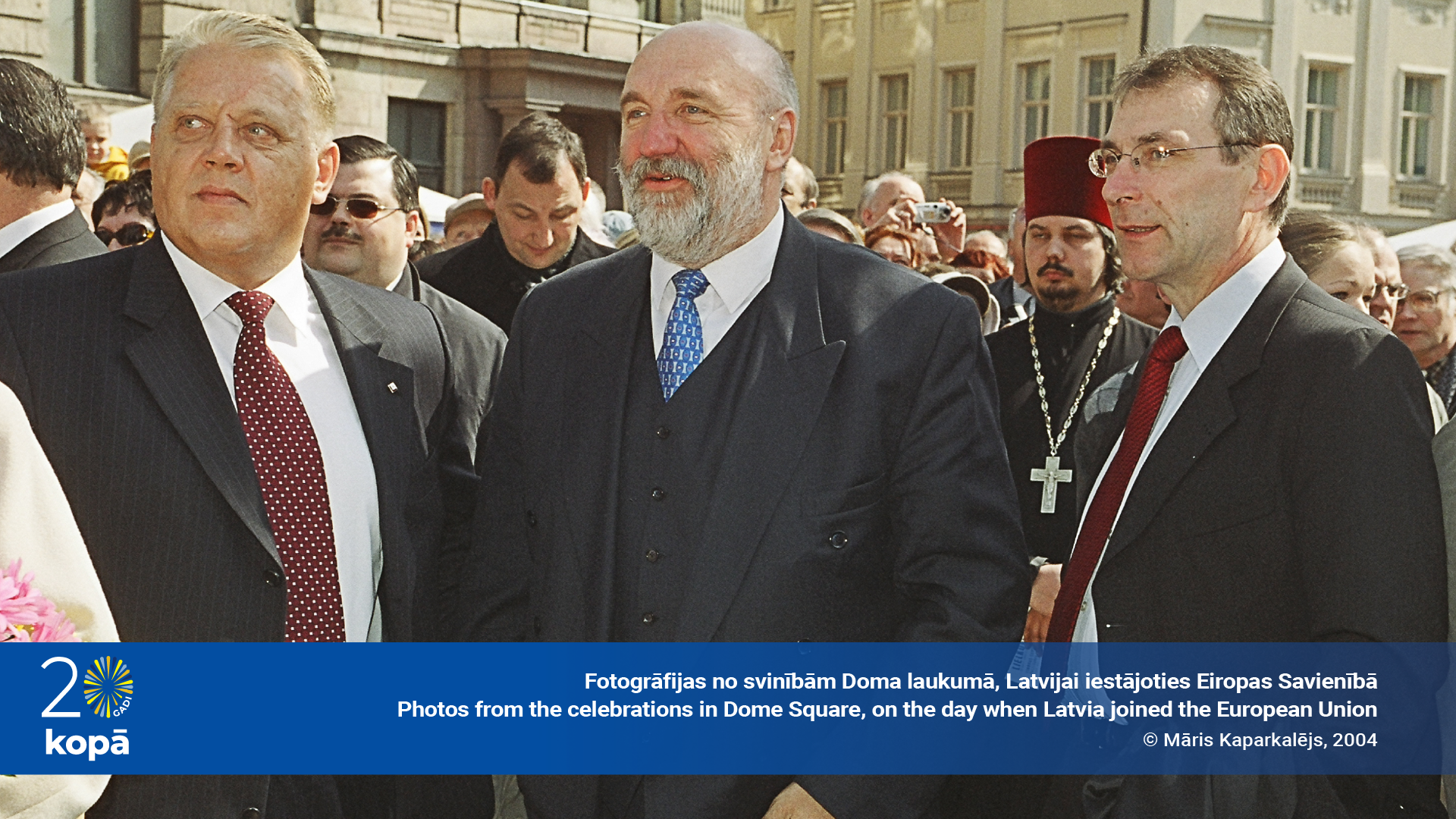 Svinības Doma laukumā, Latvijai iestājoties ES