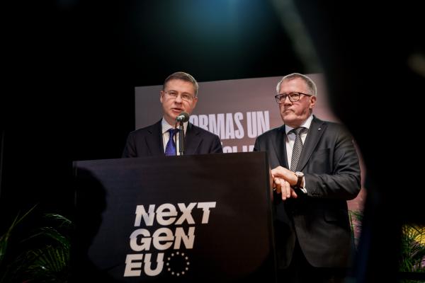 Visit of Valdis Dombrovskis, European Commissioner, to Latvia